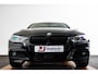 BMW 3-Serie Touring 340i xDrive M Sport M-Performance uitlaat en power kit - Panoramadak - Comfort Access - Active Cruise Control - Driving/Parking Assistant - Elektrisch verwarmde/verstelbare stoelen - Head up -