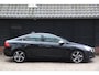 Volvo S60 1.6 T3 R-Design Navigatie/Parkeersensor/18"inch lmv/Trekhaak