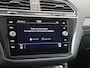 Volkswagen Tiguan 1.4 TSI eHybrid R-Line Business | SoH 95% | Achteruitrijcamera | Adaptieve cruise control | 3-zone airco | Dodehoek detectie | Keyless | CarPlay | Parkeerassistent | Digital cockpit |