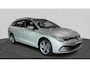 Volkswagen Golf Variant 1.0 eTSI Automaat Life | 17" | Navigatie |