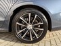 Volvo V60 2.0 T6 Plug-in hybrid AWD Plus Dark l Semi-wegklapbare Trekhaak l