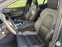 Volvo V60 2.0 T6 Plug-in hybrid AWD Plus Dark l Semi-wegklapbare Trekhaak l