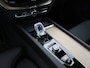 Volvo XC60 T6 PLUG-IN HYBRID ULTIMATE DARK *NIEUW MODEL* LUCHTVERING TREKHA