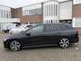 Volkswagen Golf Variant 1.5 eTSI R-Line | Pano |Camera | Adaptive | CarPlay |