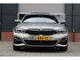 BMW 3-Serie 330e M Sport Schuif kanteldak - 19 inch - Premium kleur Oxidgrau - Nederlandse Auto Dealer onderhouden - Adaptieve cruise control - 360 camera