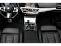BMW 3-Serie 330e M Sport Schuif kanteldak - 19 inch - Premium kleur Oxidgrau - Nederlandse Auto Dealer onderhouden - Adaptieve cruise control - 360 camera