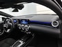 Mercedes-Benz A-klasse 250 e Business Solution AMG | Panoramaschuifdak | Smartphone-integratie | Sfeerverlichting | 	MULTIBEAM LED | Stoelverwarming voor | Achteruitrijcamera |