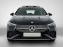 Mercedes-Benz A-klasse 250 e Business Solution AMG | Panoramaschuifdak | Smartphone-integratie | Sfeerverlichting | 	MULTIBEAM LED | Stoelverwarming voor | Achteruitrijcamera |