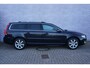 Volvo V70 2.0 T5 Inscription Edition | Trekhaak | Open dak| Geventileerd leder | Parkeersensoren | Roofrails |