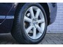 Volvo V70 2.0 T5 Inscription Edition | Trekhaak | Open dak| Geventileerd leder | Parkeersensoren | Roofrails |