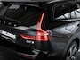 Volvo V60 Cross Country 2.0 B5 AWD 360° HuD Pano B&W Massage