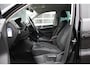 Volkswagen Tiguan 1.4 TSI R-Line Edition Clima/Cruise/Bi-Xenon/Camera/Stoelverwarming/PDC/LED/Park.Assist/18"LM/Alcantara/Trekhaak