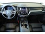 Volvo XC60 2.0 T6 Plug-in hybrid AWD Plus Dark | Elektrisch glazen panorama-dak | Rondomzicht camera | Trekhaak elektrisch uitklapbaar | Elektrisch verstelbare voorstoelen met geheugen | Adaptieve cruise control | Google services | Apple Carplay & Android Auto | Dodehoek detectie | Lederen bekleding | Keyless Entry | Stoel- en stuurverwarming |