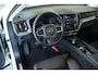 Volvo XC60 2.0 T6 Plug-in hybrid AWD Plus Dark | Elektrisch glazen panorama-dak | Rondomzicht camera | Trekhaak elektrisch uitklapbaar | Elektrisch verstelbare voorstoelen met geheugen | Adaptieve cruise control | Google services | Apple Carplay & Android Auto | Dodehoek detectie | Lederen bekleding | Keyless Entry | Stoel- en stuurverwarming |