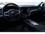 Volvo XC60 2.0 T6 Plug-in hybrid AWD Plus Dark | Elektrisch glazen panorama-dak | Rondomzicht camera | Trekhaak elektrisch uitklapbaar | Elektrisch verstelbare voorstoelen met geheugen | Adaptieve cruise control | Google services | Apple Carplay & Android Auto | Dodehoek detectie | Lederen bekleding | Keyless Entry | Stoel- en stuurverwarming |