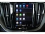 Volvo XC60 2.0 T6 Plug-in hybrid AWD Plus Dark | Elektrisch glazen panorama-dak | Rondomzicht camera | Trekhaak elektrisch uitklapbaar | Elektrisch verstelbare voorstoelen met geheugen | Adaptieve cruise control | Google services | Apple Carplay & Android Auto | Dodehoek detectie | Lederen bekleding | Keyless Entry | Stoel- en stuurverwarming |