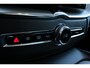 Volvo XC60 2.0 T6 Plug-in hybrid AWD Plus Dark | Elektrisch glazen panorama-dak | Rondomzicht camera | Trekhaak elektrisch uitklapbaar | Elektrisch verstelbare voorstoelen met geheugen | Adaptieve cruise control | Google services | Apple Carplay & Android Auto | Dodehoek detectie | Lederen bekleding | Keyless Entry | Stoel- en stuurverwarming |
