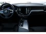 Volvo XC60 2.0 T6 Plug-in hybrid AWD Plus Dark | Elektrisch glazen panorama-dak | Rondomzicht camera | Trekhaak elektrisch uitklapbaar | Elektrisch verstelbare voorstoelen met geheugen | Adaptieve cruise control | Google services | Apple Carplay & Android Auto | Dodehoek detectie | Lederen bekleding | Keyless Entry | Stoel- en stuurverwarming |