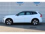 Volvo XC60 2.0 T6 Plug-in hybrid AWD Plus Dark | Elektrisch glazen panorama-dak | Rondomzicht camera | Trekhaak elektrisch uitklapbaar | Elektrisch verstelbare voorstoelen met geheugen | Adaptieve cruise control | Google services | Apple Carplay & Android Auto | Dodehoek detectie | Lederen bekleding | Keyless Entry | Stoel- en stuurverwarming |