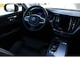 Volvo XC60 2.0 T6 Plug-in hybrid AWD Plus Dark | Elektrisch glazen panorama-dak | Rondomzicht camera | Trekhaak elektrisch uitklapbaar | Elektrisch verstelbare voorstoelen met geheugen | Adaptieve cruise control | Google services | Apple Carplay & Android Auto | Dodehoek detectie | Lederen bekleding | Keyless Entry | Stoel- en stuurverwarming |