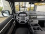 Land Rover Defender 110 P400e 404pk AWD 110 | ClearSight | Black Pack | Luchtvering | 22'' Gloss Black | Stuurwielverwarming | Rode Remklauwen | 24 maanden Land Rover Approved