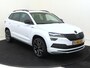 Skoda Karoq 1.5 TSI ACT Sportline Business AUTOMAAT | Navigate | Parkeersensoren & 360 Camera | Panoramadak | Stoel & Stuurverwarming |