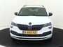 Skoda Karoq 1.5 TSI ACT Sportline Business AUTOMAAT | Navigate | Parkeersensoren & 360 Camera | Panoramadak | Stoel & Stuurverwarming |