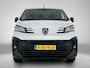 Peugeot e-Expert EV L2 75 kWh 136pk | DEMO | 351km WLTP Actieradius | Lage kilometerstand! | 3 Zitplaatsen | Navigatie | Achteruitrijcamera | Cruise Control | Airco | Parkeersensoren v+a | Armsteun | Draadloze Apple Carplay / Android Auto | Dodehoeksensor | Elektrisch inklapbare spiegels | Automatisch dimlicht | Regensensor | Schuifdeur |