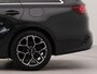 Kia Ceed Sportswagon 1.5 T-GDi GT-Line | Elektr. glazen schuif-/kanteldak | Apple Carplay | Navigatie | Stuur verwarmd | Achteruitrij camera | Parkeersensoren achter | Dodehoek detector | Voorstoelen verwarmd | Sportstoelen |
