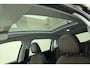 Peugeot 2008 1.6 VTi Féline 120 PK | Navigatie | Trekhaak | Climate control | Panoramadak | Alcantara bekleding | Lichtmetalen velgen | Hoge instap