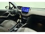 Peugeot 2008 1.6 VTi Féline 120 PK | Navigatie | Trekhaak | Climate control | Panoramadak | Alcantara bekleding | Lichtmetalen velgen | Hoge instap