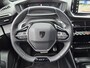 Peugeot 2008 GT 130 PK | Automaat | Navigatie | Camera Voor en Achter | Apple Carplay en Android Auto | Keyless Entry en Start | Dodehoek Bewaking | Draadloze Telefoonlader |