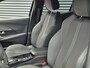 Peugeot 2008 GT 130 PK | Automaat | Navigatie | Camera Voor en Achter | Apple Carplay en Android Auto | Keyless Entry en Start | Dodehoek Bewaking | Draadloze Telefoonlader |