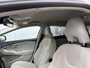 Volvo V40 2.0 T2 Nordic+ / Electronic Climate Controle / Cruise Control / Navigatiesysteem Full Map / Voorstoelen verwarmd / Volledig onderhouden /