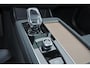 Volvo XC90 T8 Recharge AWD Ultra Dark - Luchtvering - Panorama/schuifdak - IntelliSafe Assist & Surround - 360º Camera - Bowers & Wilkins audio - Adaptieve LED koplampen - Verwarmde voorstoelen, stuur & achterbank - Parkeersensoren voor & achter - Elektr. bedienb. voorstoelen met geheugen - Head up display - Draadloze tel. lader - Extra getint glas - 21' LMV
