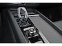 Volvo XC60 T8 Recharge AWD Plus Black Edition - IntelliSafe Assist & Surround - 360º Camera - Harman/Kardon audio - Verwarmde voorstoelen, stuur & achterbank - Parkeersensoren voor & achter - Elektr. bedienb. voorstoelen met geheugen - Draadloze tel. lader - Extra getint glas - 21' LMV