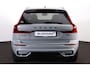 Volvo XC60 T8 Recharge AWD Plus Black Edition - IntelliSafe Assist & Surround - 360º Camera - Harman/Kardon audio - Verwarmde voorstoelen, stuur & achterbank - Parkeersensoren voor & achter - Elektr. bedienb. voorstoelen met geheugen - Draadloze tel. lader - Extra getint glas - 21' LMV