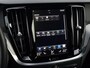 Volvo V60 2.0 T8 Twin Engine AWD R-Design | Plug-In Hybride (PHEV) | Achteruitrijcamera | Parkeersensoren | Stoelververwarming | Navigatie | Apple Carply | Android Auto | Verwarmde Voorruit | BLIS