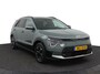 Kia Niro EV Air 64.8 kWh - SOH 99,3% - Adaptive Cruise Control - Stoel en Stuurverwarming - DAB-Navigatie- Apple Carplay/Android Autp Fabrieksgarantie 08-04-2032 of 150.000 km