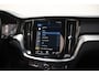 Volvo V60 2.0 B5 250pk R-Design Aut. [ LED Navi Leder Camera ]