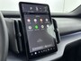 Volvo EX30 Cross Country Twin Motor Performance Ultra 69 kWh | Warmtepomp | Stoel + Stuur verwarming | Extra getint Glas | PDC V+A en 360 Camera | Harman en Kardon Audio |