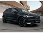 Volvo EX30 Cross Country Twin Motor Performance Ultra 69 kWh | Warmtepomp | Stoel + Stuur verwarming | Extra getint Glas | PDC V+A en 360 Camera | Harman en Kardon Audio |
