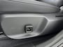 Volvo EX30 Cross Country Twin Motor Performance Ultra 69 kWh | Warmtepomp | Stoel + Stuur verwarming | Extra getint Glas | PDC V+A en 360 Camera | Harman en Kardon Audio |