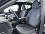 Volvo EX30 Cross Country Twin Motor Performance Ultra 69 kWh | Warmtepomp | Stoel + Stuur verwarming | Extra getint Glas | PDC V+A en 360 Camera | Harman en Kardon Audio |