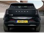Volvo EX30 Cross Country Twin Motor Performance Ultra 69 kWh | Warmtepomp | Stoel + Stuur verwarming | Extra getint Glas | PDC V+A en 360 Camera | Harman en Kardon Audio |