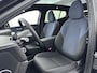 Volvo EX30 Cross Country Twin Motor Performance Ultra 69 kWh | Warmtepomp | Stoel + Stuur verwarming | Extra getint Glas | PDC V+A en 360 Camera | Harman en Kardon Audio |