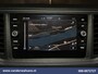 Volkswagen Crafter 2.0 TDI 141pk L3H2 L2H1 Euro6 Airco | Camera | Navigatie | 3000kg Trekhaak | Apple Carplay | Cruisecontrol Android Auto, Parkeersensoren, Bijrijdersbank