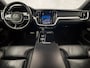 Volvo V60 2.0 T8 Twin Engine AWD R-Design 391Pk Automaat (PANORAMADAK, MEMORY SEATS, LEDER, STOELVERWARMING/KOELING, KEYLESS, SPORTSTOELEN, ZWART HEMEL, ADAPTIVE CRUISE, DRIVE MODE, NIEUWSTAAT)
