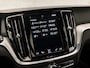 Volvo V60 2.0 T8 Twin Engine AWD R-Design 391Pk Automaat (PANORAMADAK, MEMORY SEATS, LEDER, STOELVERWARMING/KOELING, KEYLESS, SPORTSTOELEN, ZWART HEMEL, ADAPTIVE CRUISE, DRIVE MODE, NIEUWSTAAT)