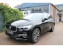Volvo XC60 2.0 B4 Momen Bns